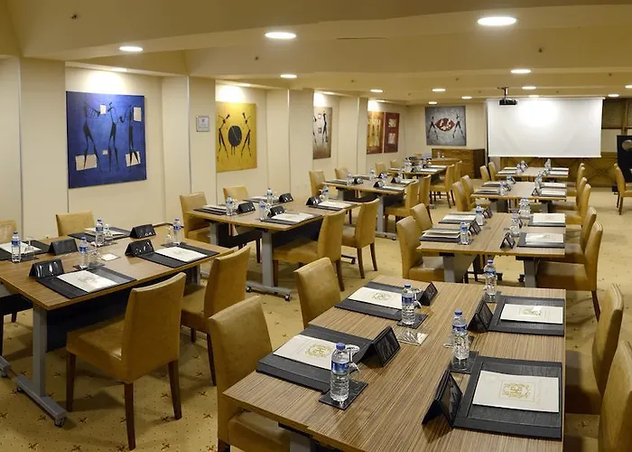 Buyuk Keban Отель 3*